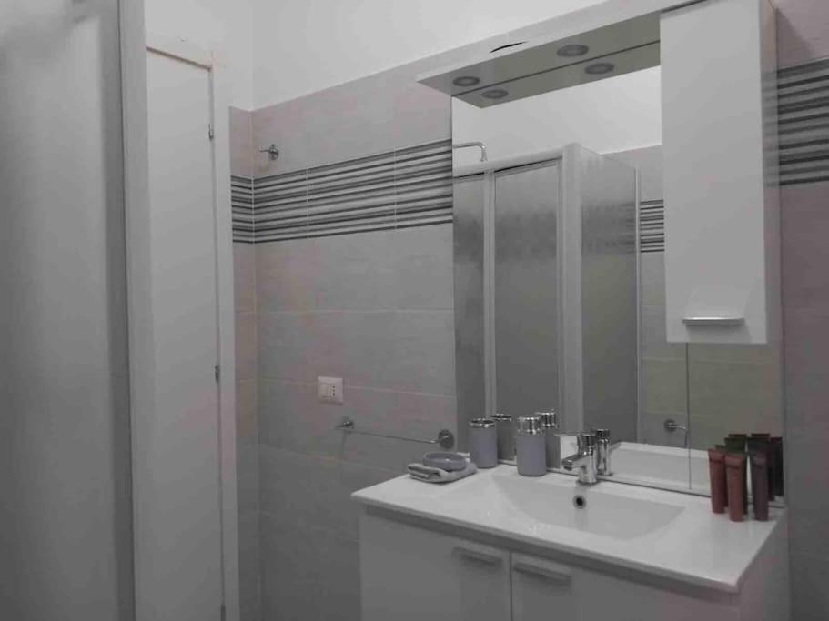Apartamento La Casa Di Marta Corsico Exterior foto